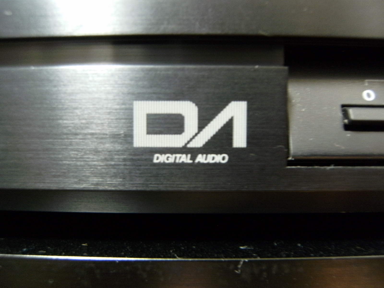 Compact Disc Player Lo-D DAD-600