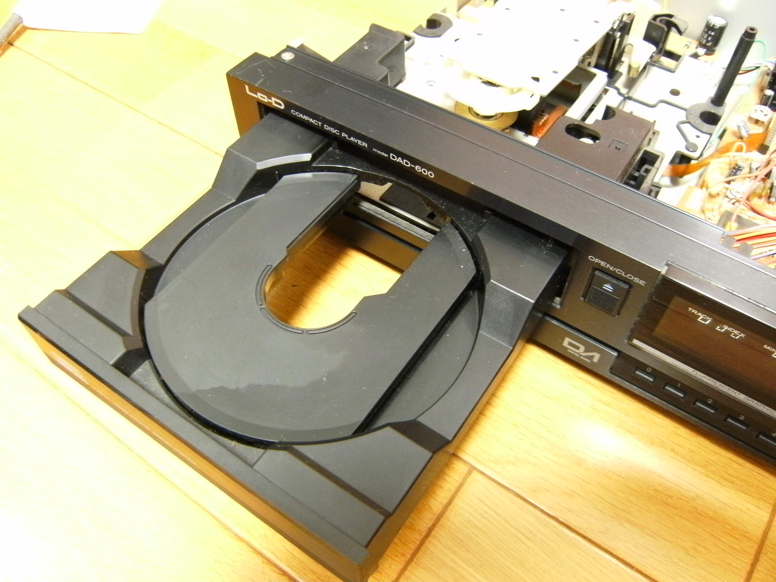 Lo-D COMPACT DISC PLAYER DAD-800スペアパーツ付き-