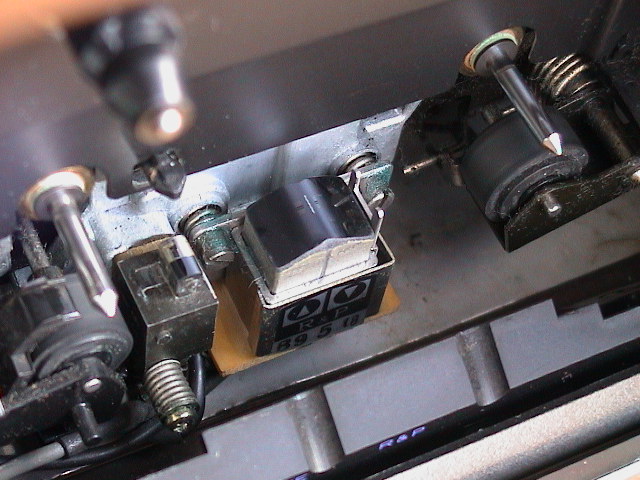 Lo-D のカセットデッキコレクション D-1100MB